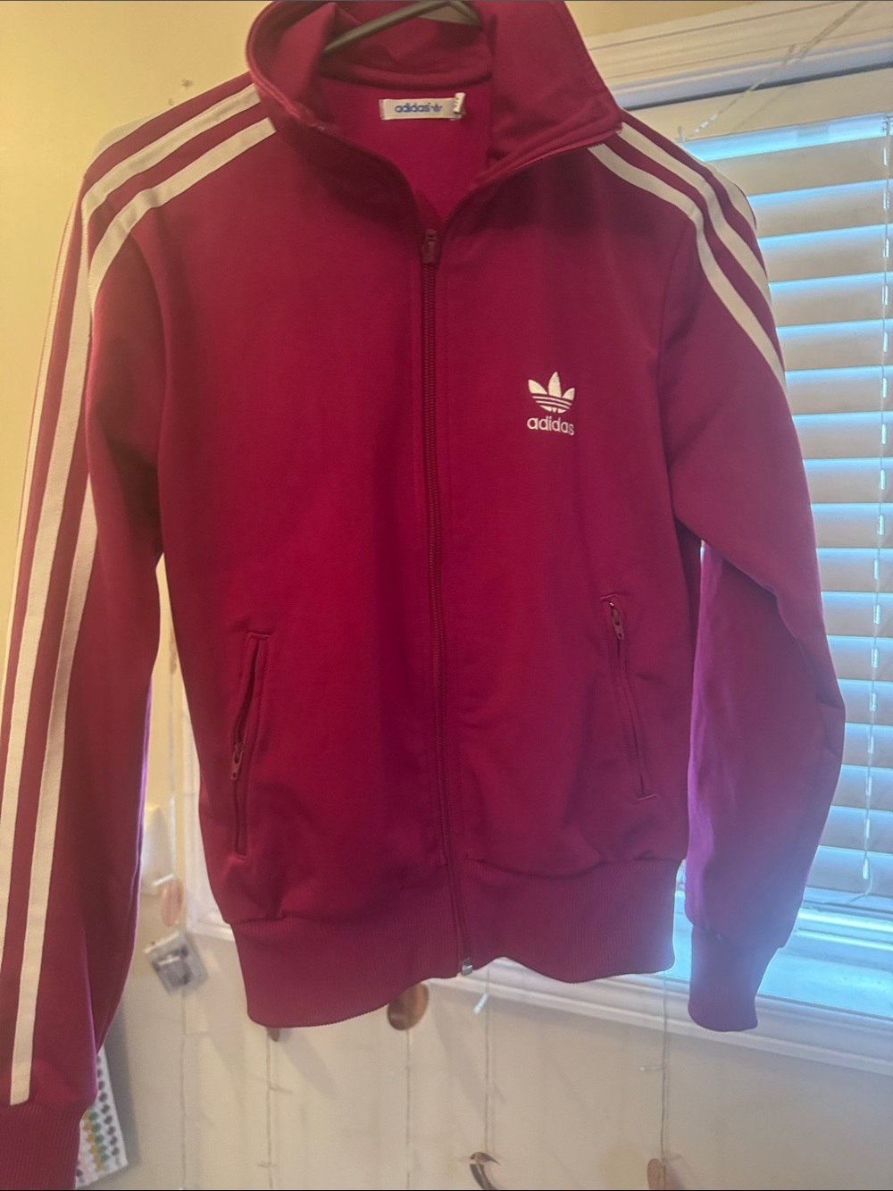 Vintage adidas cool  pink fitted  zip top S retro